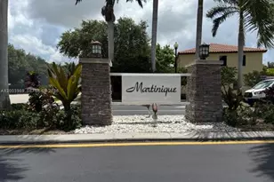 648 SE 32nd Ave, Homestead, FL 33033 - Photo 1