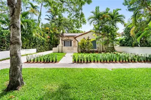 2413 N Greenway Dr, Coral Gables, FL 33134 - Photo 1