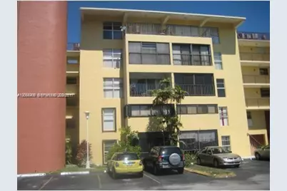 8775 Park Blvd #305, Miami, FL 33172 - Photo 1