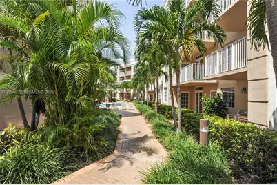 1280 S Alhambra Cir #2419, Coral Gables, FL 33146 - Photo 1
