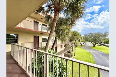 3361 NW 47th Ter #329, Lauderdale Lakes, FL 33319 - Photo 1
