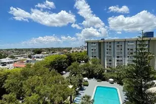 4550 NW 9th St, Miami, FL 33126 - Photo 1