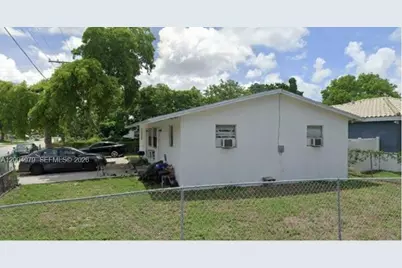 1051 NW 27 Ave #1, Fort Lauderdale, FL 33311 - Photo 1