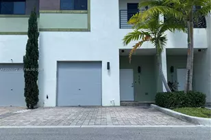 909 NW 45th Terrace, Plantation, FL 33317 - Photo 1