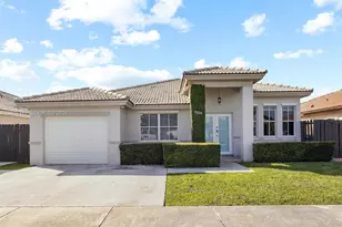 8218 SW 163rd Pl, Miami, FL 33193 - Photo 1