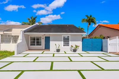 31 NW 108th Ct,E #E, Miami, FL 33172 - Photo 1