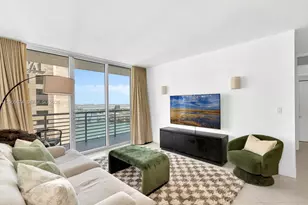 335 S Biscayne Bl, Miami, FL 33131 - Photo 1