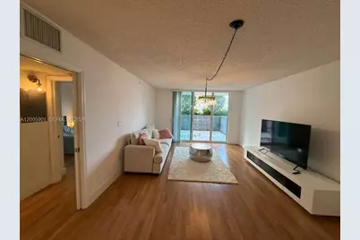 1155 Brickell Bay Dr #606, Miami, FL 33131 - Photo 1