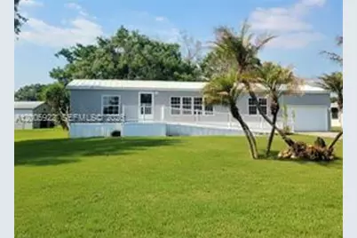 1047 Mayford Lake Rd, Moore Haven, FL 33471 - Photo 1