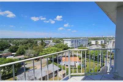 16740 NE 9th Ave #807, North Miami Beach, FL 33162 - Photo 1
