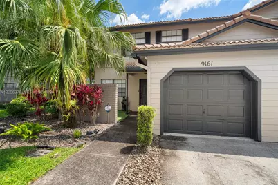 9161 Vineyard Lake Dr #9161, Plantation, FL 33324 - Photo 1