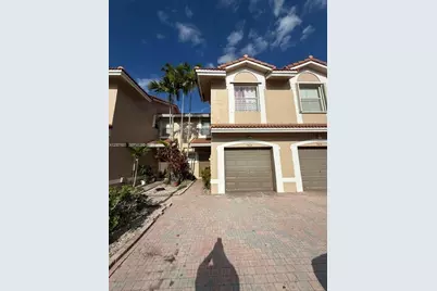 5424 NW 90th Ave, Sunrise, FL 33351 - Photo 1