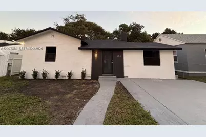 854 NW 76th St #., Miami, FL 33150 - Photo 1
