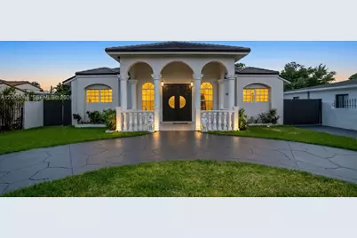 2850 NW 5th St, Miami, FL 33125 - Photo 1
