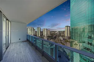 200 Biscayne Blvd Way, Miami, FL 33131 - Photo 1