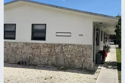 100 SW 6th St #3, Homestead, FL 33030 - Photo 1