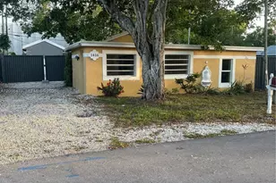 1416 SW 33rd Ct, Fort Lauderdale, FL 33315 - Photo 1