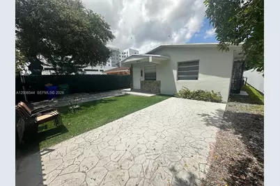 1555 NW 34th St #1555, Miami, FL 33142 - Photo 1