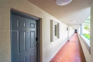 269 NW 7th St, Miami, FL 33136 - Photo 1