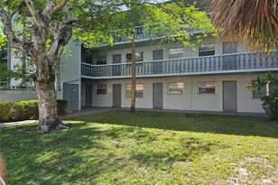 900 Tallwood Ave, Hollywood, FL 33021 - Photo 1