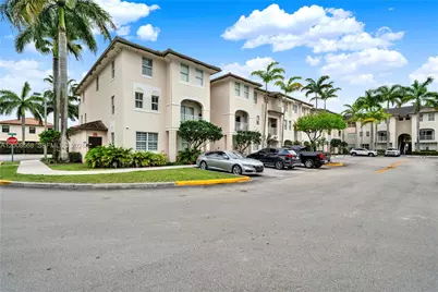 11501 NW 89th St #104, Doral, FL 33178 - Photo 1