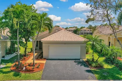 4394 Mahogany Ridge Dr #4394, Weston, FL 33331 - Photo 1