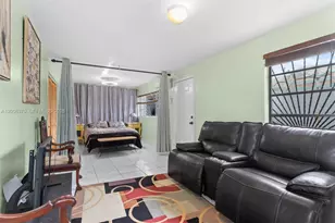 410 East Dr, North Miami Beach, FL 33162 - Photo 1