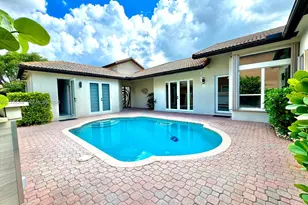 280 SW 167th Ave, Pembroke Pines, FL 33027 - Photo 1