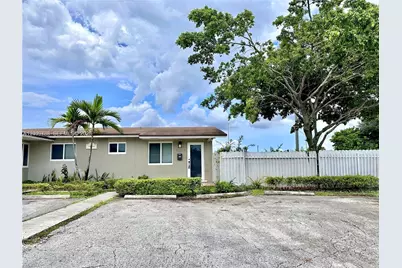 10303 NW 35th Pl, Miami, FL 33147 - Photo 1