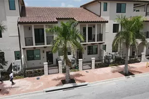 4272 NW 82nd Ave, Doral, FL 33166 - Photo 1