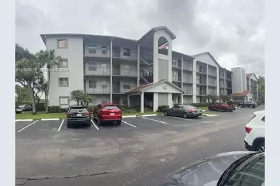 1400 SW 124th Ter #302Q, Pembroke Pines, FL 33027 - Photo 1
