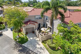 11004 Neptune Dr, Cooper City, FL 33026 - Photo 1