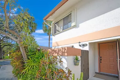 4250 SW 70th Ter #., Davie, FL 33314 - Photo 1