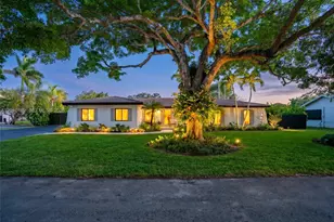 7500 SW 175th St, Palmetto Bay, FL 33157 - Photo 1