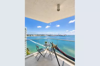 800 Claughton Island Dr #2001, Miami, FL 33131 - Photo 1