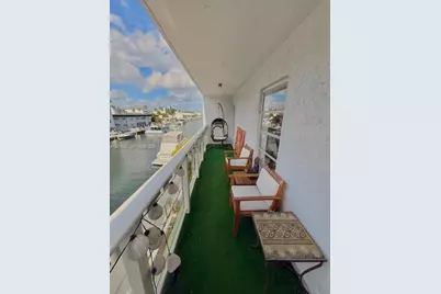3868 NE 169th St #305, North Miami Beach, FL 33160 - Photo 1