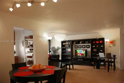 17011 N Bay Rd #918, Sunny Isles Beach, FL 33160 - Photo 1