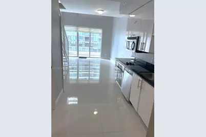 60 SW 13th St #2414, Miami, FL 33130 - Photo 1