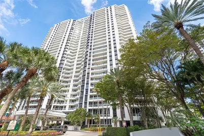 21205 Yacht Club Dr #805, Aventura, FL 33180 - Photo 1