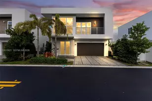 7535 NW 98th Ave, Doral, FL 33178 - Photo 1