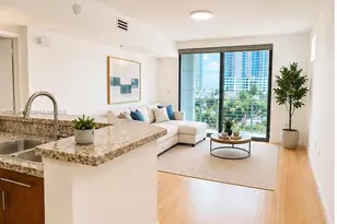 110 Washington Ave, Miami Beach, FL 33139 - Photo 1