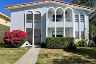 517 Menendez Ave, Coral Gables, FL 33146 - Photo 1