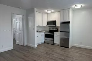 4246 Sea Grape Dr, Lauderdale by the Sea, FL 33308 - Photo 1