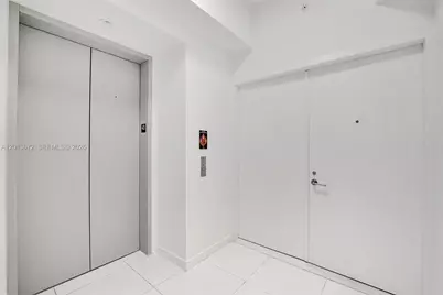 851 NE 1st Ave #4001, Miami, FL 33132 - Photo 1