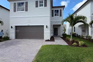 2740 SE 24th Ct, Homestead, FL 33035 - Photo 1