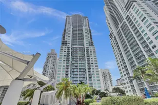 253 NE 2nd St, Miami, FL 33132 - Photo 1
