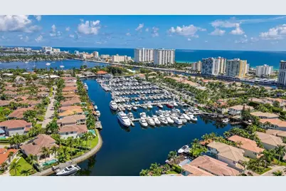 1455 Breakwater Ter, Hollywood, FL 33019 - Photo 1