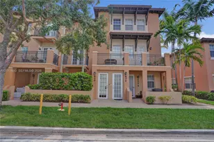 808 SW 147th Ave, Pembroke Pines, FL 33027 - Photo 1