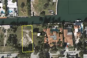 1121 NE 83rd St, Miami, FL 33138 - Photo 1