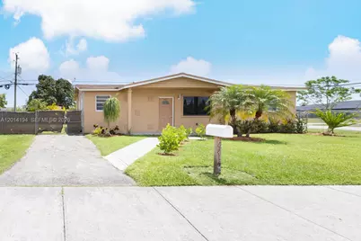 22345 SW 118th Ct, Miami, FL 33170 - Photo 1